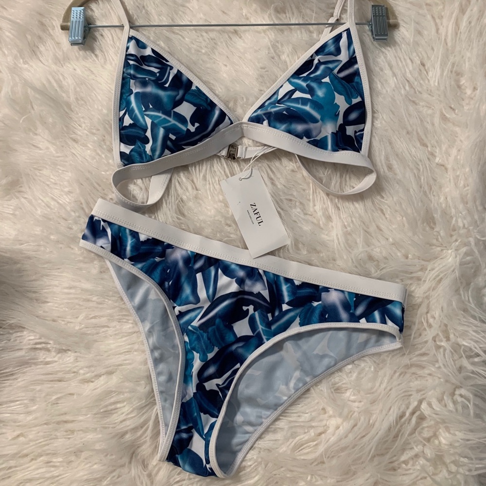 NEW W TAGS Zaful Bikini
